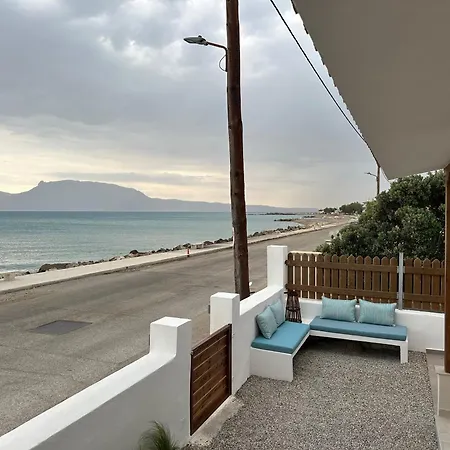 Nyaraló Asaminthos *